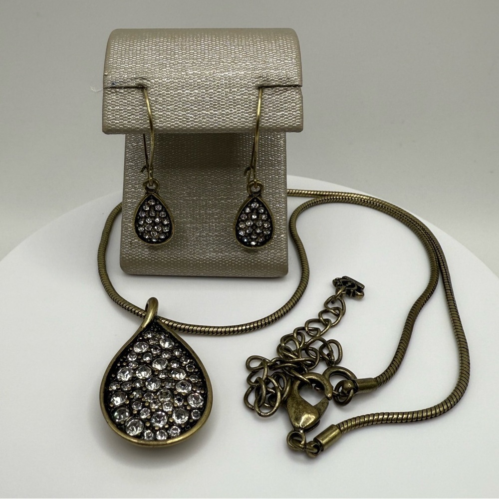 Premier Designs Brass Tone Teardrop Necklace & Earrings Set